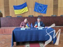 Можете на нас розраховувати: мер із Франції відвідав Конотоп і підписав меморандум із Семеніхіним Можете на нас розраховувати: мер із Франції відвідав Конотоп і підписав меморандум із Семеніхіним